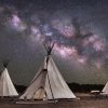 Tipis et cases amérindiens